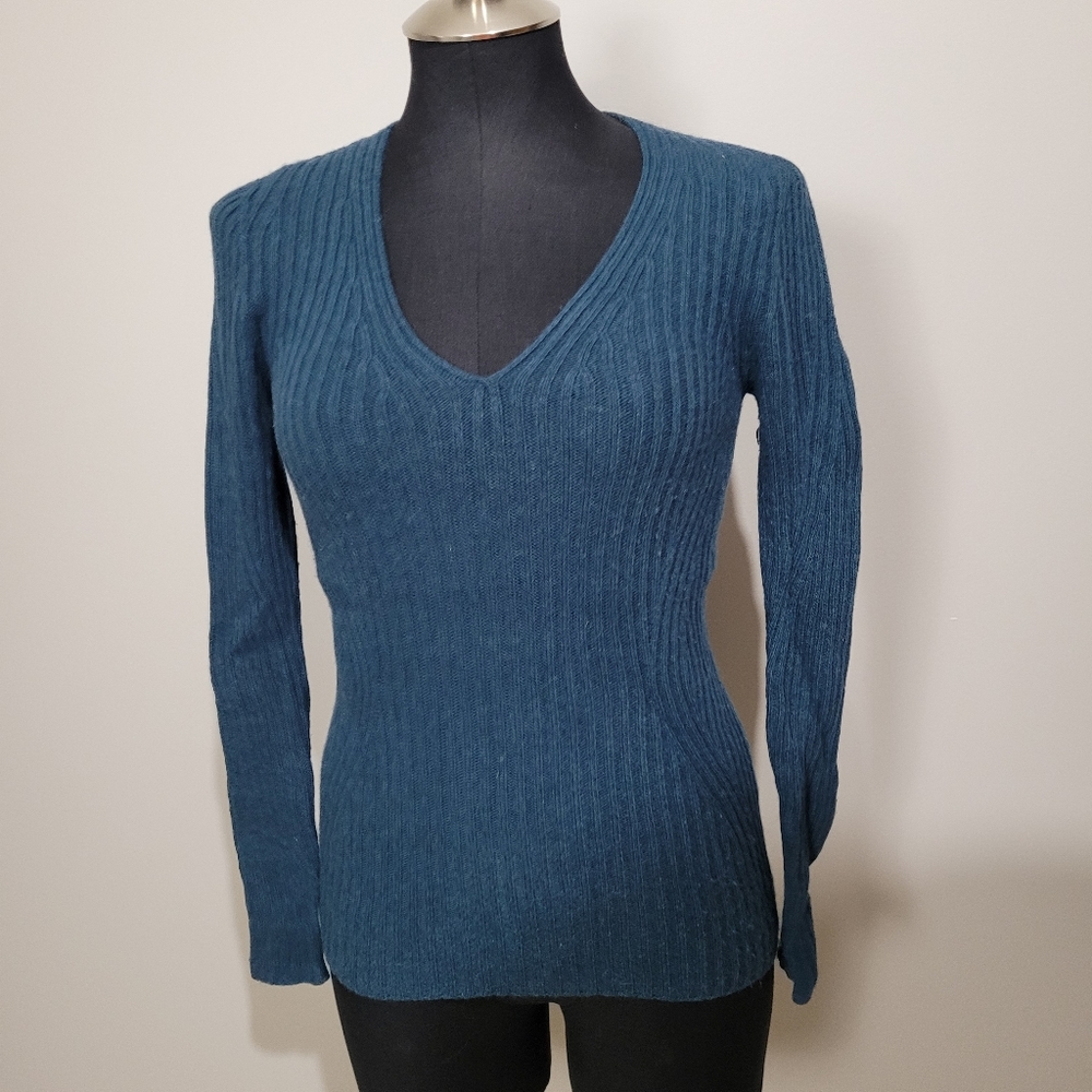 Banana republic wool sweater
